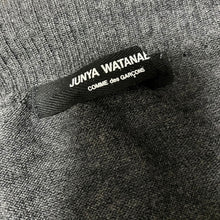 Load image into Gallery viewer, JUNYA WATANABE ジュンヤワタナベ サークルデザイン変形ニットカーディガン