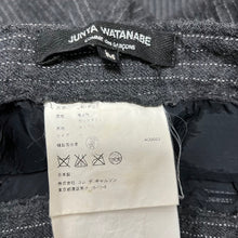 Load image into Gallery viewer, JUNYA WATANABE COMME des GARCONS ジュンヤワタナベ コムデギャルソン 03AW ウール縮絨加工リボンストライプフレアパンツ