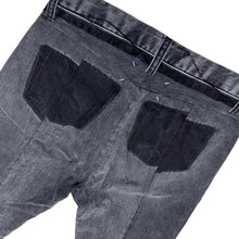 Load image into Gallery viewer, Maison Margiela メゾンマルジェラ 21SS 再構築デニムパンツ S51LA0132