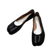 Load image into Gallery viewer, Maison Margiela メゾンマルジェラ TABI 足袋バレエシューズ