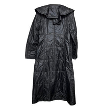 Load image into Gallery viewer, JUNYA WATANABE ジュンヤワタナベ 09AW フリルデザインナイロン中綿ダブルブレストコート 1371