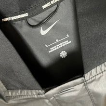 Load image into Gallery viewer, NIKE ナイキ ランニングジャケット DD6848-010