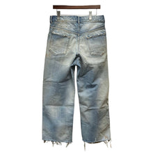 Load image into Gallery viewer, ANCELLM アンセルム 23SS DAMAGE SELVEDGE DENIM STRAIGHT 5P PANTS ダメージ加工デニムパンツ ANC-PT11-B