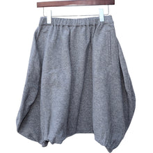 Load image into Gallery viewer, COMME des GARCONS COMME des GARCONS コムコム コムデギャルソン 12AW イージーワイドバルーンショートパンツ RJ-P029