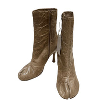 Load image into Gallery viewer, Maison Martin Margiela メゾンマルタンマルジェラ 07SS ヴィンテージ加工足袋ヒールブーツ 1338
