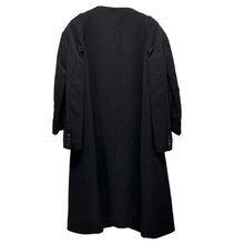 Load image into Gallery viewer, COMME des GARCONS コムデギャルソン 19AW 影の集合体 ダブルスリーブカッティングデザインノーカラーコート GD-C006