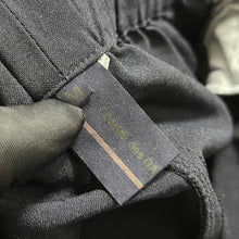 Lade das Bild in den Galerie-Viewer, COMME des GARCONS GIRL コムデギャルソンガール 19AW 製品染め加工ポリエステルイージーワイドパンツ