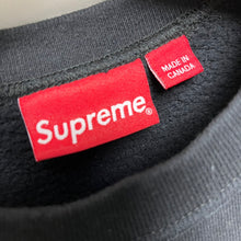 Load image into Gallery viewer, Supreme シュプリーム Small Box Crewneck スモールボックスクルーネックスウェット