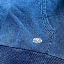 Lade das Bild in den Galerie-Viewer, BLUE BLUE×FRUIT OF THE LOOM ブルーブルー フルーツオブザルーム インディゴ染めプルオーバーパーカー