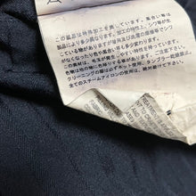 Load image into Gallery viewer, COMME des GARCONS COMME des GARCONS コムコム コムデギャルソン 16SS ポリエステル縮絨加工シャドーストライプクロップドパンツ RQ-P004