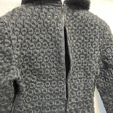 Load image into Gallery viewer, COMME des GARCONS COMME des GARCONS コムコム コムデギャルソン 12AW フラワー刺繍バックジッププルオーバーカットソー RJ-B004