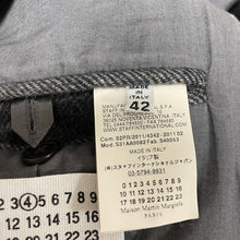 Load image into Gallery viewer, Maison Martin Margiela メゾンマルタンマルジェラ 11AW アンゴラ2Bクラシックチェスターコート