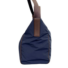 画像をギャラリービューアに読み込む, THE ROW ザロウ 26SS E/W Logan Bag ナイロンショルダーバッグ ネイビー 15408
