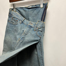 Load image into Gallery viewer, JUNYA WATANABE ジュンヤワタナベ 04AW 再構築デニムスカート JN-S051 AD2004 S インディゴ 3475
