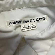 将图片加载到图库查看器，COMME des GARCONS コムデギャルソン 18SS フリルデザインポリエステルシャツ GA-B022
