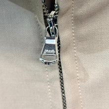 Lade das Bild in den Galerie-Viewer, The CLASIK ザクラシック HARINGTON MAC ウールモヘアハリントンマックコート 48 ベージュ 15288
