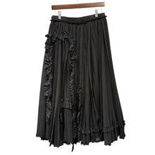 Load image into Gallery viewer, TAO by COMME des GARCONS タオ コムデギャルソン 22AW LOOK29 SAMPLE プリーツドッキングデザインスカート TJ-S010 ブラック 14838
