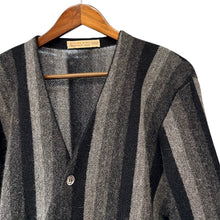 Load image into Gallery viewer, FANNI LEMMERMAYER for ANATOMICA ファニレママイヤー アナトミカ 2PLY STRIPE CARDIGAN アルパカグラデーションストライプカーディガン ブラック×グレー 15649
