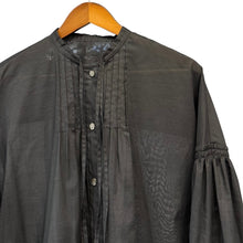 Load image into Gallery viewer, ENFOLD エンフォルド 22AW COローンChina BLOUSE プルオーバーシャツ 300FA230-1170 38 ブラック R14710
