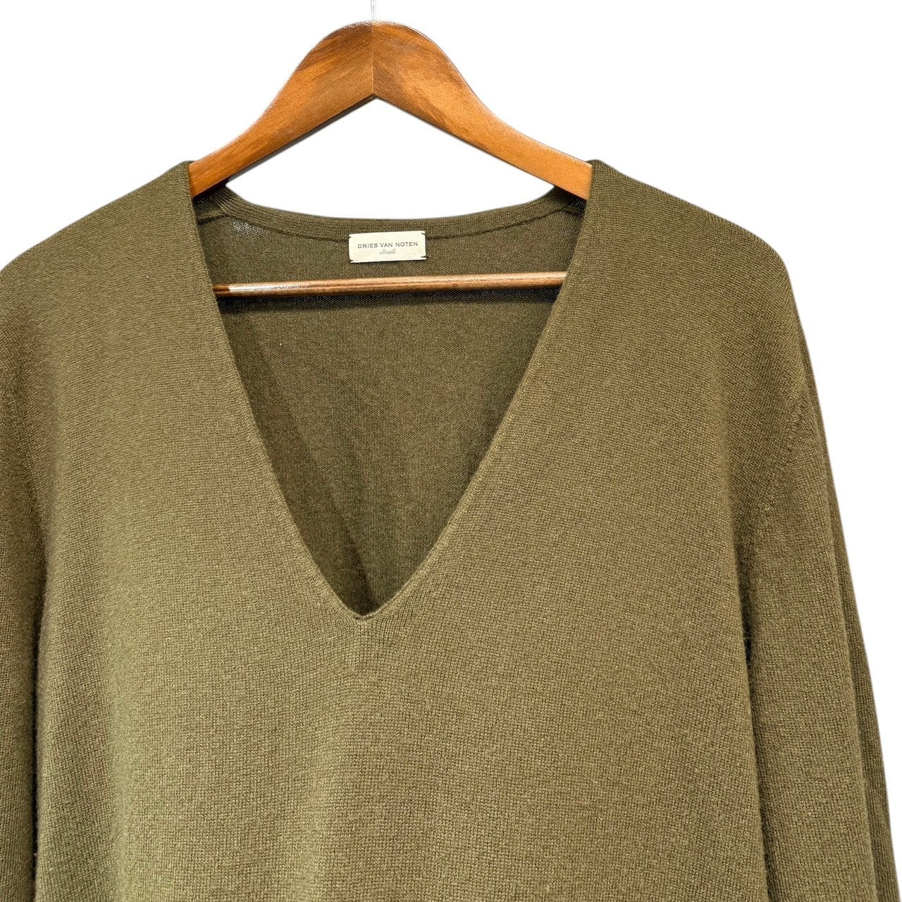 DRIES VAN NOTEN ドリスヴァンノッテン カシミヤVネックニットカットソー S カーキ 15354 DRIES VAN NOTEN ドリスヴァンノッテン カシミヤVネックニット
