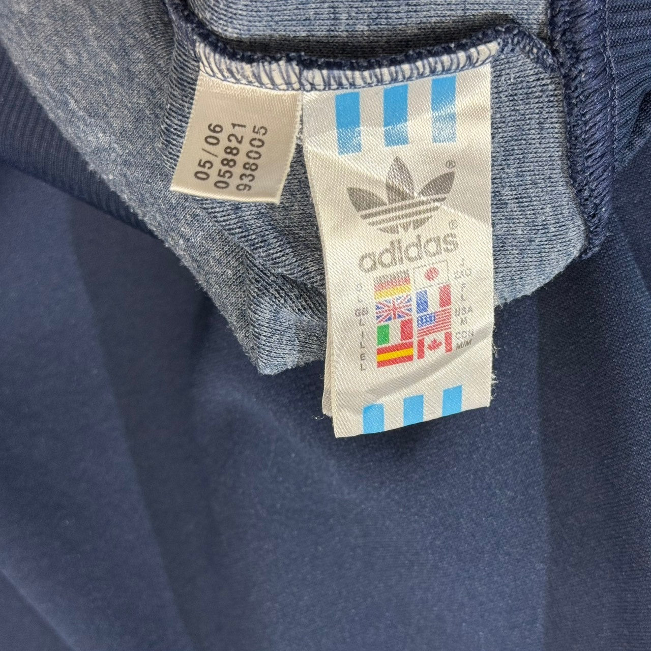 adidas アディダス ジップアップパーカー 938005 万国旗タグ M ブルー 