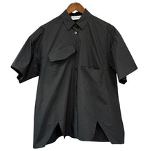 画像をギャラリービューアに読み込む, nagonstans ナゴンスタンス 23SS asymmetry half sleeves shirt アシンメトリー半袖シャツ 470GS530-0920 M ブラック R14637
