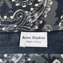 Load image into Gallery viewer, Acne Studios アクネストゥディオズ コットンシルクペイズリーバンダナ スカーフ ストール
