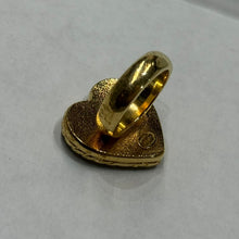 Load image into Gallery viewer, CHANEL シャネル 2024年 デニムモチーフココマークハートリング I24P 14886
