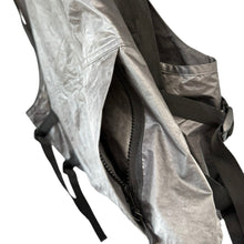 Load image into Gallery viewer, S&#39;YTE by yohji yamamoto サイト ヨウジヤマモト PE/NY WATER REPELLENT TAFFETA MULTI-POCKET TECH VEST 3 ブラック UI-V01-908 14818
