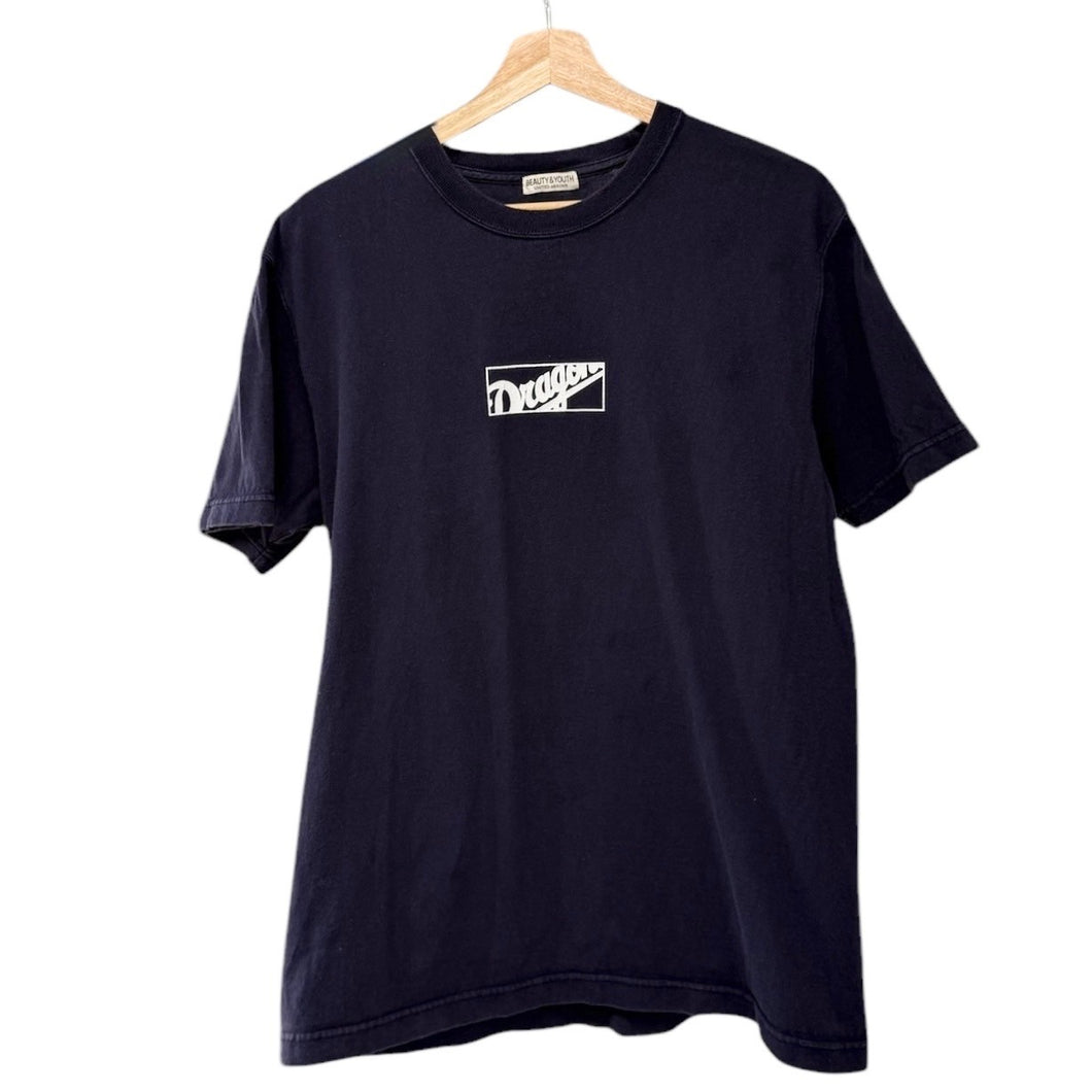Dragons×BEAUTY&YOUTH 中日ドラゴンズ ビューティーアンドユース 22SS DRAGONS×BY 17 LOGO T プリントTシャツ 14086