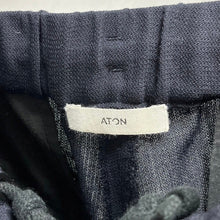 画像をギャラリービューアに読み込む, ATON エイトン WOOL CARAMEL PIQUET TAPERED EASY PANTS ウールカラメルピケテーパードイージーパンツ 7007430 4 ネイビー 65
