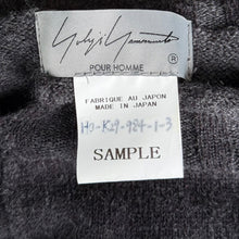 Load image into Gallery viewer, Yohji Yamamoto POUR HOMME ヨウジヤマモトプールオム 24AW SAMPLE 10G PLATING PLAIN STITCH SWITCHING PO オーバーサイズニット HO-K29-984 14426
