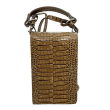 Lade das Bild in den Galerie-Viewer, FOXEY フォクシー VICTORIA クロコ型押し2WAYショルダーバッグ MADE IN ITALY イタリア製 ブラウン 3508
