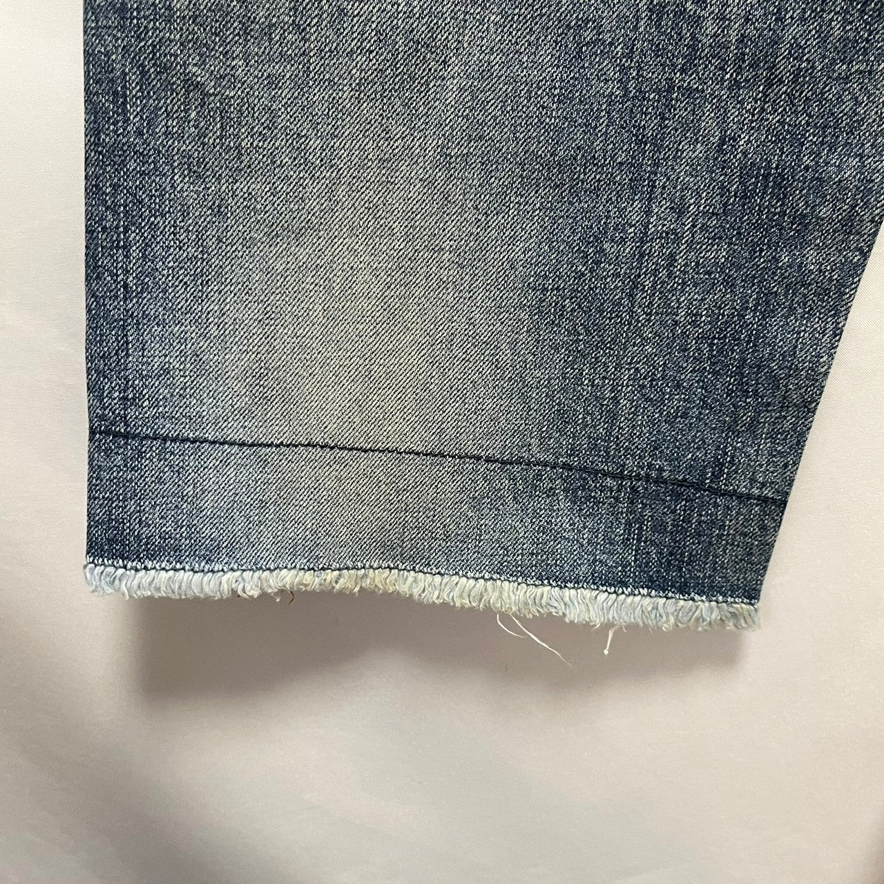 Load image into Gallery viewer, ANCELLM アンセルム INDIGO STRAIGHT 5P DENIM PANTS ユーズド加工ストレートデニムパンツ ANC-PT10-A