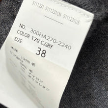 画像をギャラリービューアに読み込む, ENFOLD エンフォルド 24AW LAYERED NECK BOX PULLOVER レイヤードスリットデザインニット 300HA270-2240 グレー 38 15021
