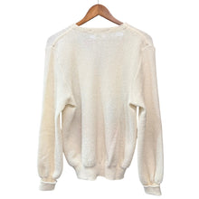 Lade das Bild in den Galerie-Viewer, FANNI LEMMERMAYER for ANATOMICA ファニレママイヤー アナトミカ V NECK CARDIGUN 2PLY ALPACA OFF WHITE DIAMOND アルパカカーディガン オフホワイト 15656
