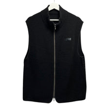 Load image into Gallery viewer, walenode ウェルノード 22AW Continuer Extra Space別注 CES-Walenode ZIP VEST00 ヤクウールニットベスト
