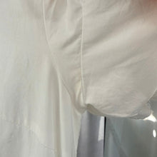 Lade das Bild in den Galerie-Viewer, ha za ma ハザマ 19SS 見えないものを見ようとして見上げた夜空のシャツドレス ホワイト 15440
