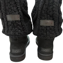 画像をギャラリービューアに読み込む, TAO×UGG タオ アグ 22AW ケーブルニットドッキングムートンブーツ TJ-K101 26cm ブラック 14839
