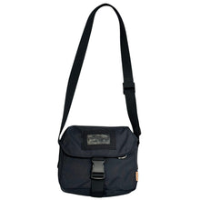 画像をギャラリービューアに読み込む, Acne Studios アクネストゥディオズ 21AW ナイロンショルダーバッグ FN-UX-BAGS000072 ネイビー 15688
