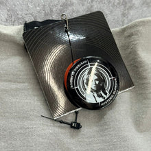 Lade das Bild in den Galerie-Viewer, Hysteric by HYSTERIC GLAMOUR ヒステリックグラマー the stooges ユーズド加工プリントラグランスリーブカットソー F グレー 15625
