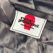 画像をギャラリービューアに読み込む, PUNK DRUNKERS×くっきー パンクドランカーズ リバーシブル中綿スカジャン ジャケット 14186
