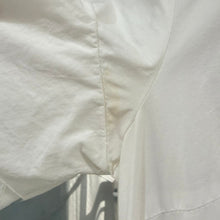 Lade das Bild in den Galerie-Viewer, ha za ma ハザマ 19SS 見えないものを見ようとして見上げた夜空のシャツドレス ホワイト 15440
