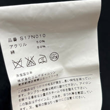 画像をギャラリービューアに読み込む, COMME des GARCONS COMME des GARCONS コムコム コムデギャルソン 09SS 穴あきデザインコットンアクリルニットセーター S17N010 13866
