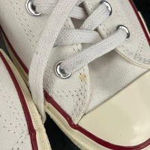 Lade das Bild in den Galerie-Viewer, CONVERSE コンバース CT70 WHITE LES LOW CUT キャンバスローカットスニーカー チャックテイラー 162065C
