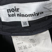 이미지를 갤러리 뷰어에 로드 , noir kei ninomiya 느와르 케이니 노미야 15SS 울 스트라이프 디자인 크롭 팬츠 3O-P006 
