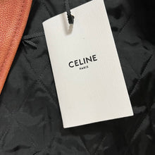 이미지를 갤러리 뷰어에 로드 , CELINE 셀린느 OVERSIZED TEDDY GRAINED CALFSKIN 오버사이즈 테디 재킷 그레인 송아지 가죽 2E948131O 
