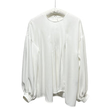 Lade das Bild in den Galerie-Viewer, ENFOLD エンフォルド 23SS TWO WAY COLLAR BLOUSE ブラウス 300GS230-2180
