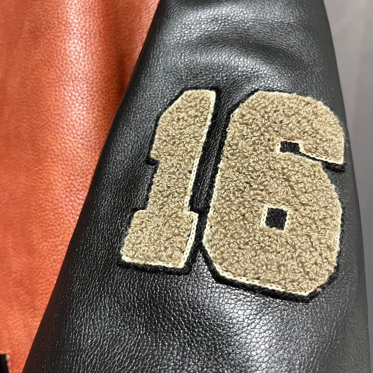 CELINE セリーヌ OVERSIZED TEDDY GRAINED CALFSKIN オーバーサイズ