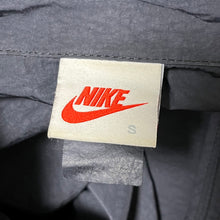 画像をギャラリービューアに読み込む, NIKE×STUSSY ナイキ ステューシー WINDRUNNER ハーフジップナイロンジャケット CT4310-045
